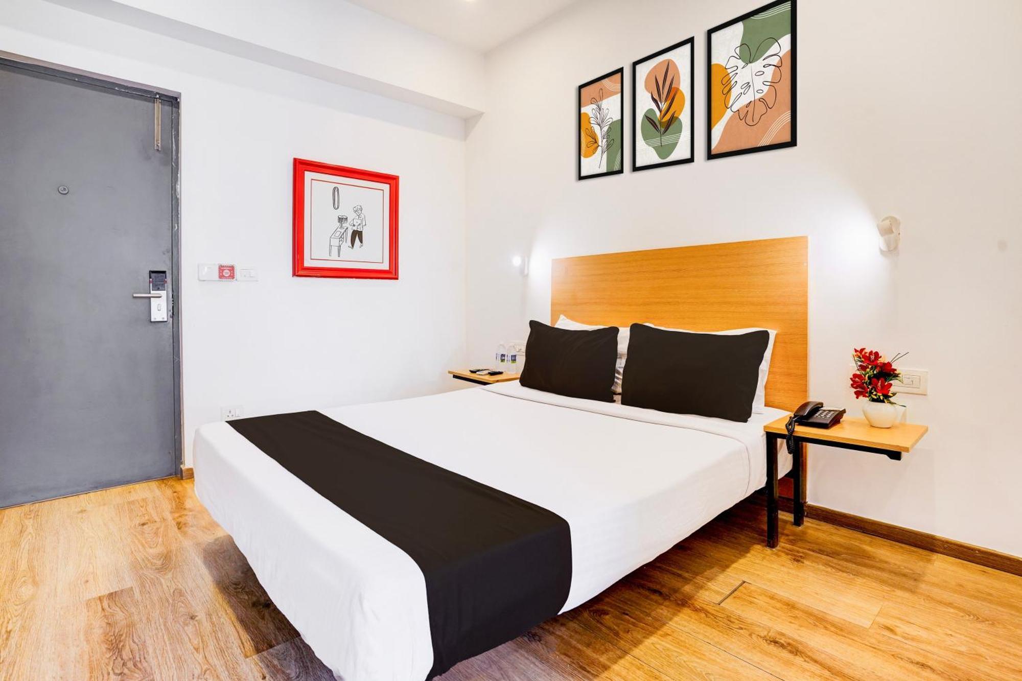 Super Townhouse Khar The Unicontinental Hotel Mumbai Ngoại thất bức ảnh