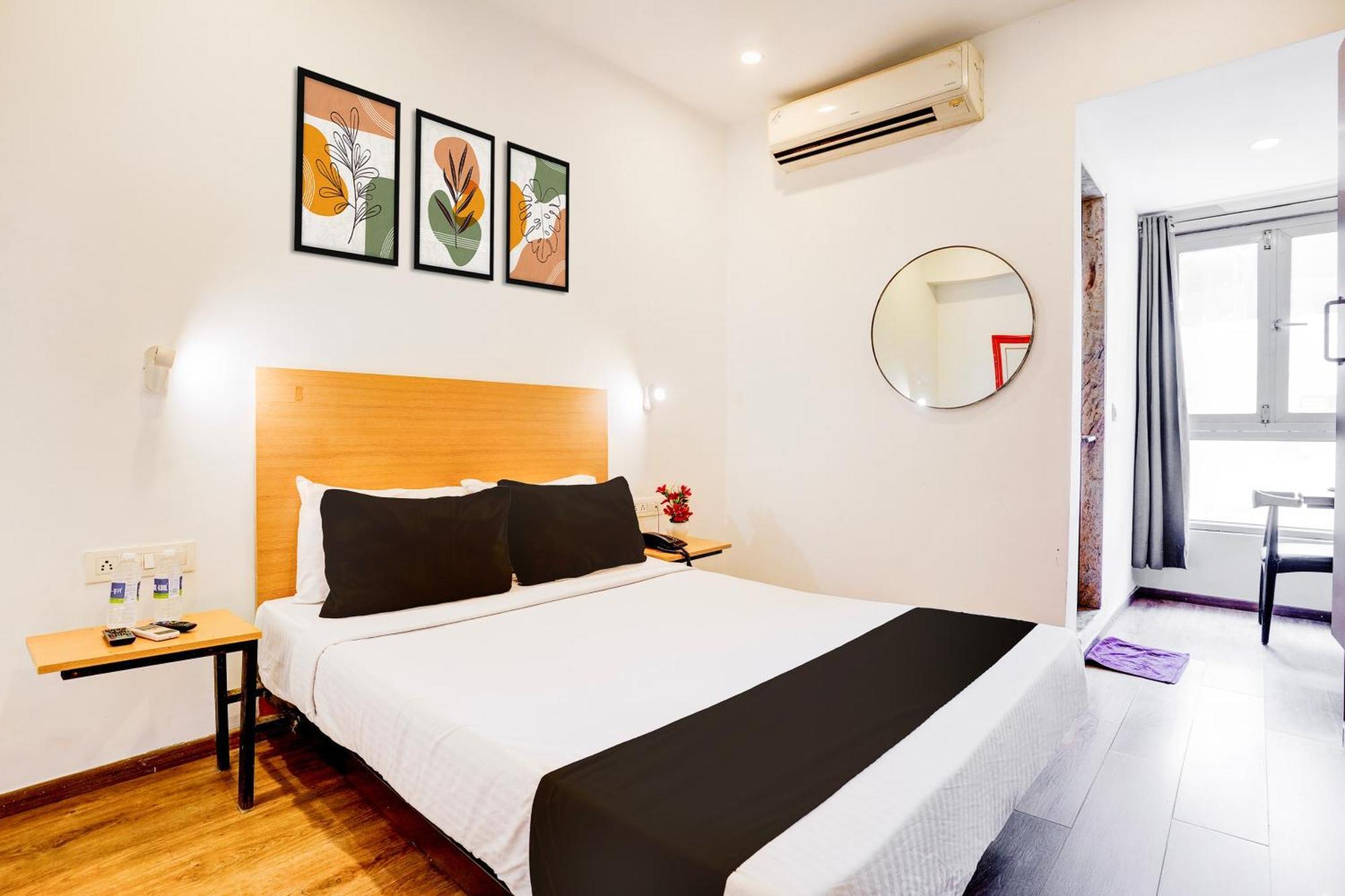 Super Townhouse Khar The Unicontinental Hotel Mumbai Ngoại thất bức ảnh